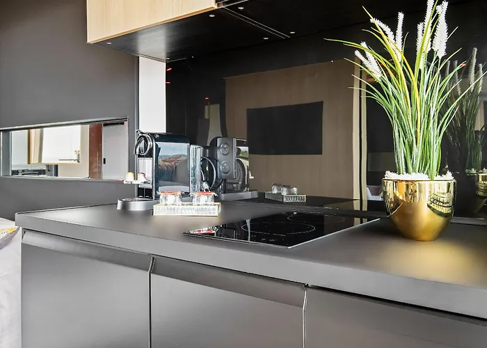 Golden Kiss Vue Mer Port Nature Village Naturiste Apartment *